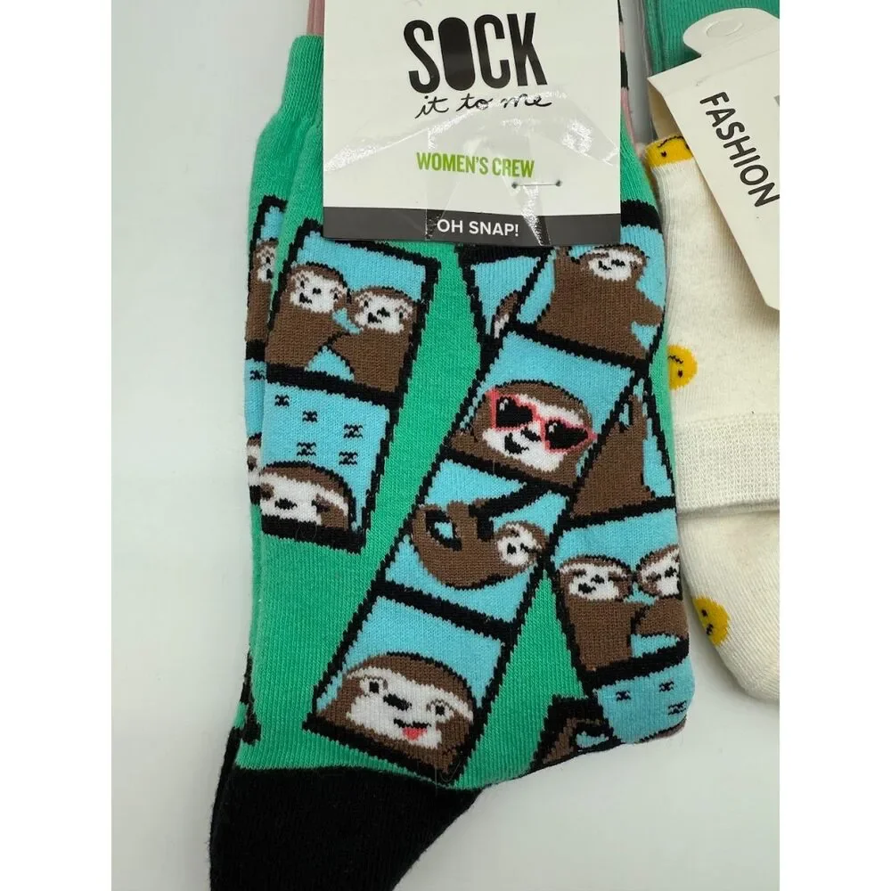 4 pairs of  women's socks